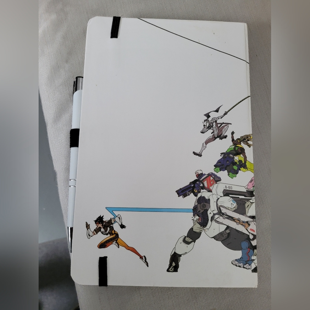 Colorful Graphic Notebook - Picture 6 of 6